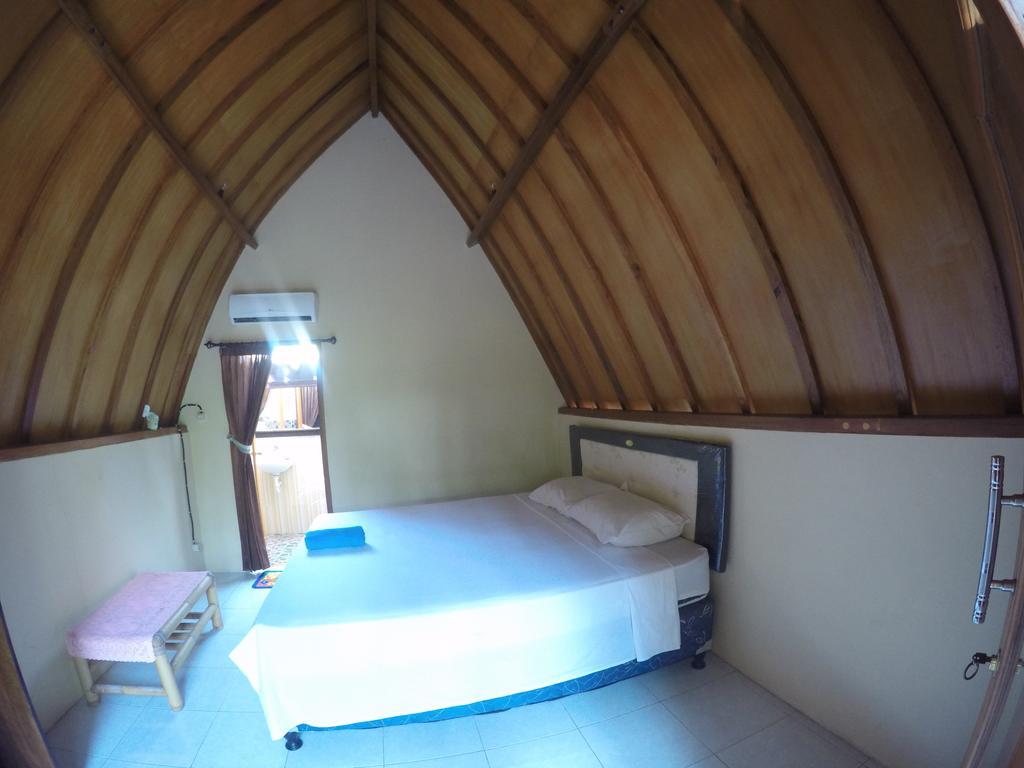 Hello Lumbung Homestay Gili Islands Exterior photo