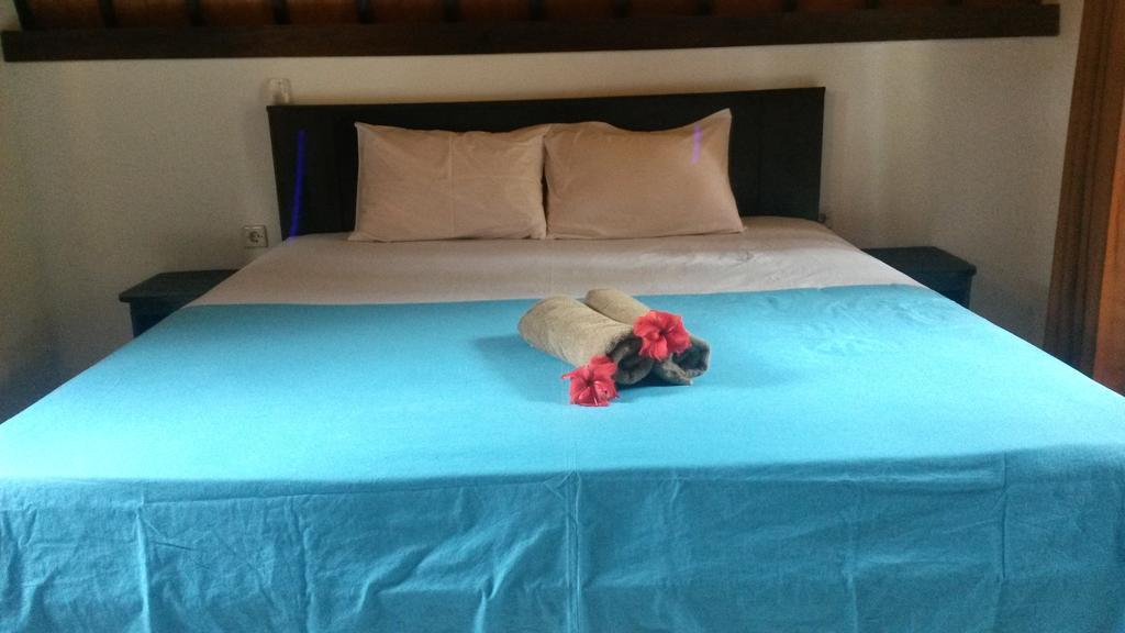 Hello Lumbung Homestay Gili Islands Exterior photo