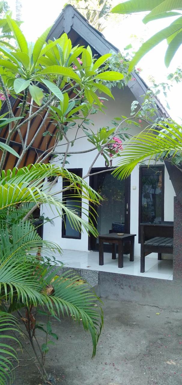 Hello Lumbung Homestay Gili Islands Exterior photo