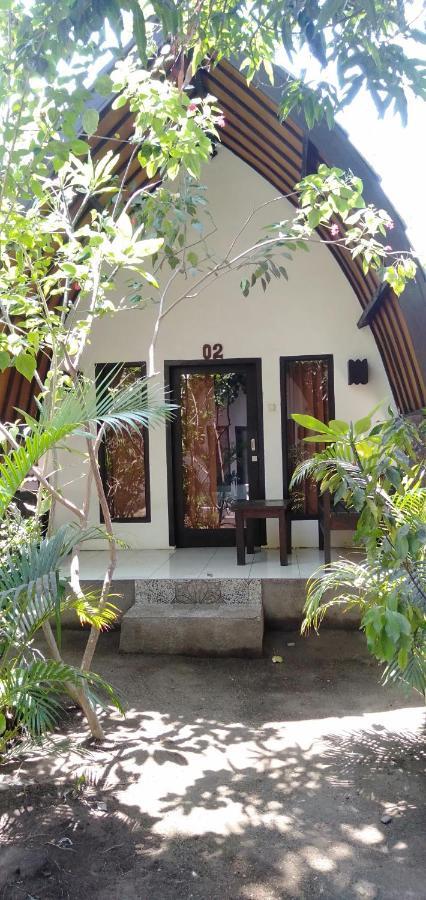 Hello Lumbung Homestay Gili Islands Exterior photo